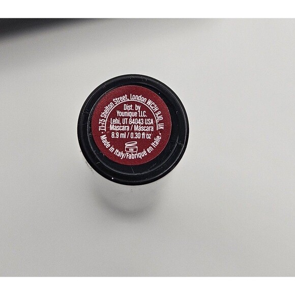 Younique Moodstruck Epic Mascara Maroon New in Box 8.9ml - Picture 2 of 5